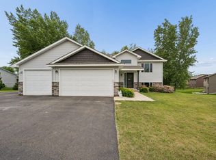 683 Elins Lake Rd SE, Cambridge, MN 55008