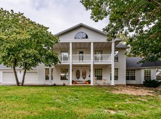 1078 Skyview Dr, Branson, MO 65616