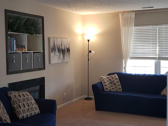 3rd image of 6112 Maravian Dr