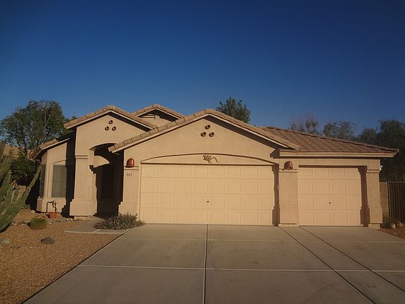 2nd image of 8871 E Red Mountain Ln