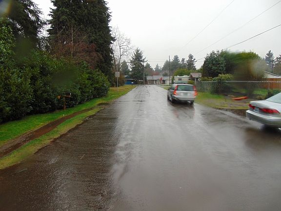 2nd image of 9505 NE 69th St