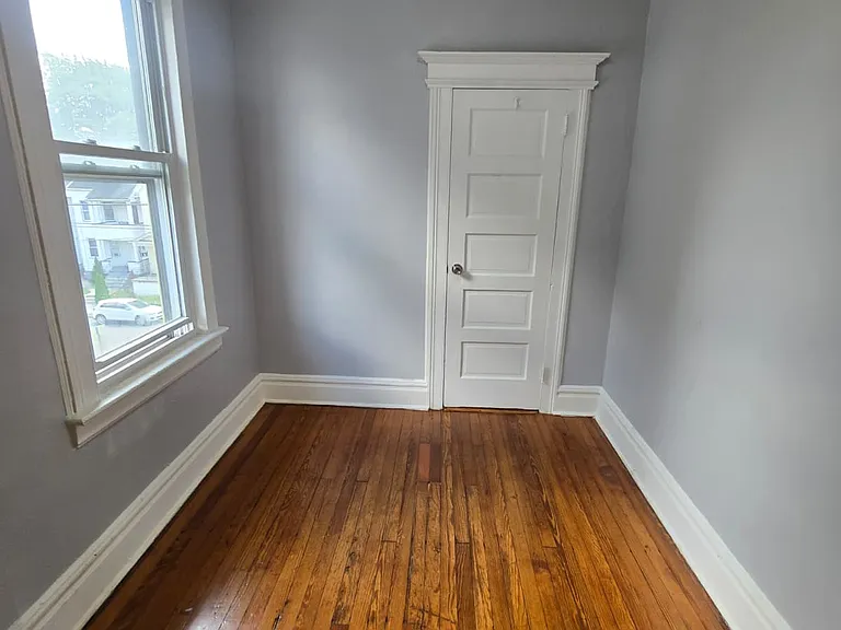 21 Vail St #3R — Photo 10
