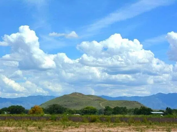 17 Leibel Ct, Los Lunas, NM 87031