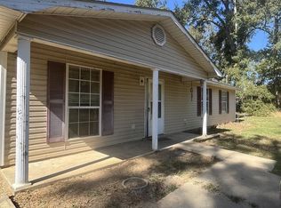 214 Carter St, Osyka, MS 39657