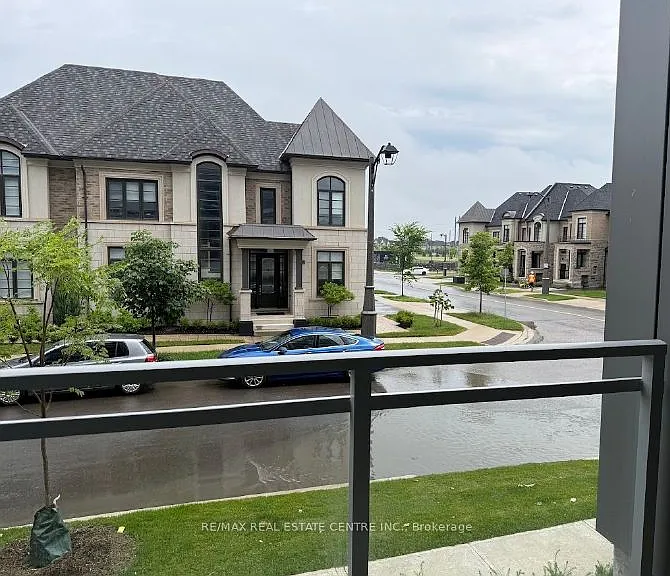 2501 Saw Whet Blvd S #111 — Photo 17