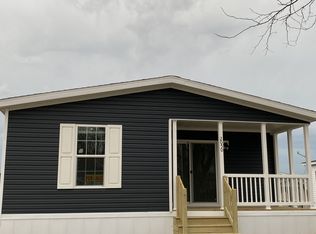 2050 Eastwood St #352, Greenwood, IN 46143