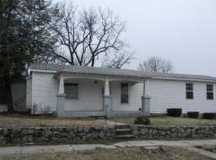 326 N Maple Ave, Joplin, MO 64801