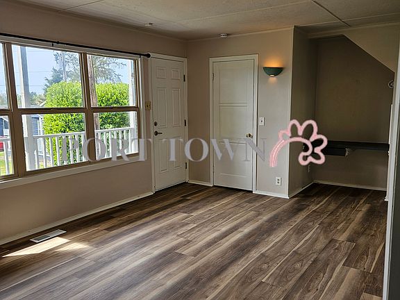 1 & 2 Bedroom Living Room