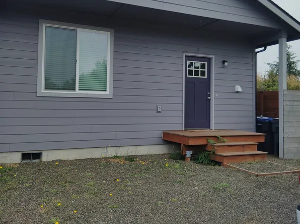 687 Sunset Ave NE #C, Ocean Shores, WA 98569