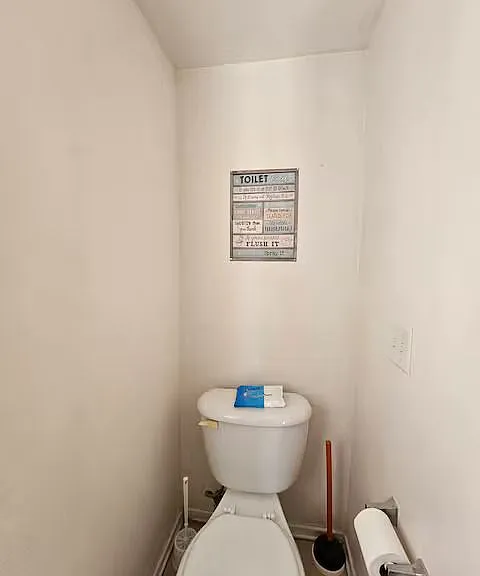 15112 Brown Ln — Photo 6