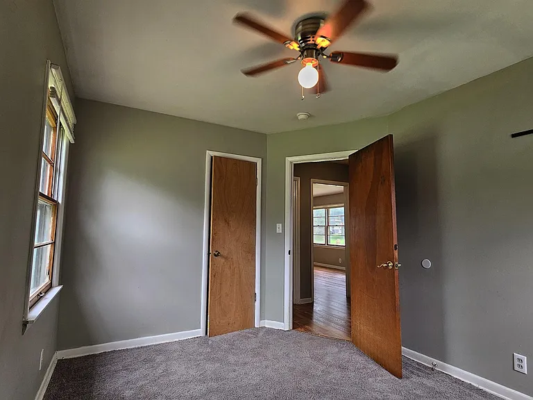 1609 Armstrong St NW — Photo 13