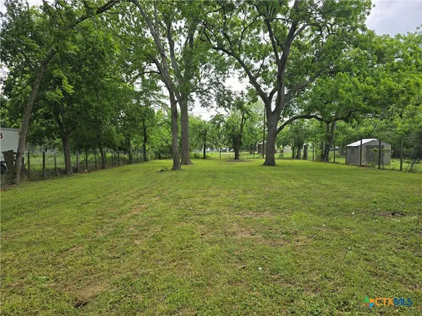 315 Commerce St, Marlin, TX 76661