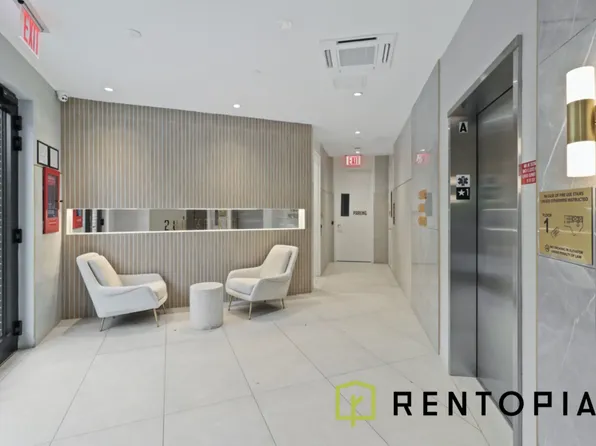 280 Meeker Avenue image 13 of 16