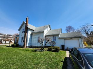 139 Grand Ave APT 1, Mount Clemens, MI 48043
