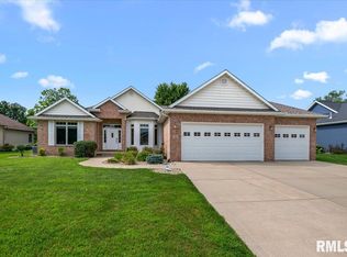 3408 Panther Creek Dr, Springfield, IL 62711