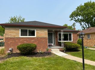 23691 Coyle Ave, Oak Park, MI 48237