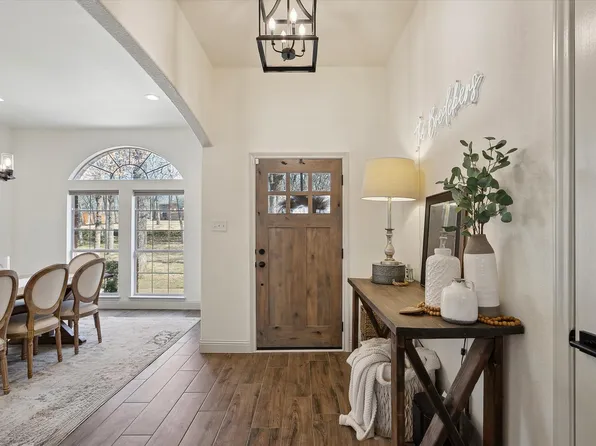 708 Greenbriar Dr, Keller, TX 76248