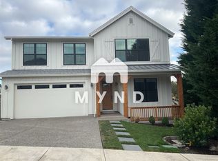 17385 SE Leopard Ct, Happy Valley, OR 97089