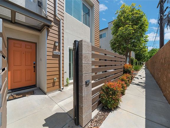 4th image of 14428 Papaya Ln APT 1