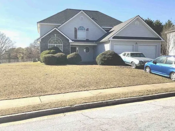 275 Spring Lake Ter, Covington, GA 30016