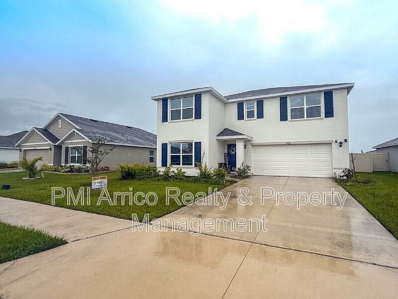 2nd image of 10744 Chippewa Dr