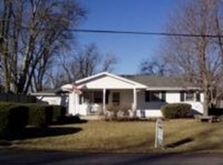 206 Ernest St, Washington, IL 61571
