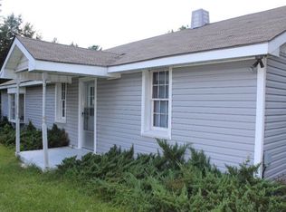 1381 Mooneyhan Rd, Sumter, SC 29153