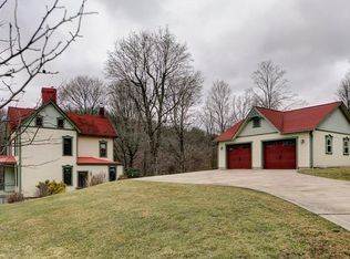 2200 Boxcartown Rd, Murrysville, PA 15632