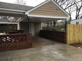 1095 Waring Rd, Memphis, TN 38122