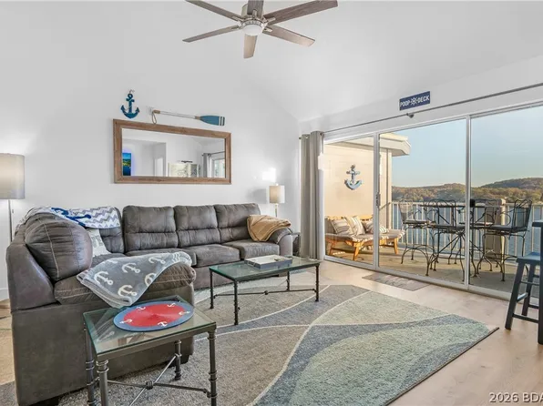 288 Windsor Bay Dr #4B, Camdenton, MO 65020