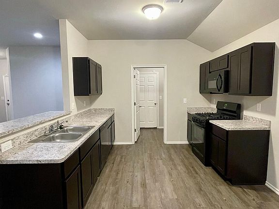 3rd image of 9524 NW 117th Ct