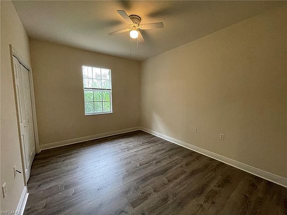 5th image of 2909 Tuscan Dr Unit 304