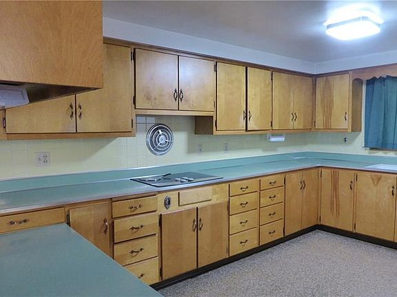 5th image of 515 Kenmore Ave