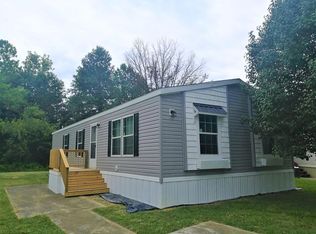 1310 Clubhouse Dr, Clarksville, IN 47129