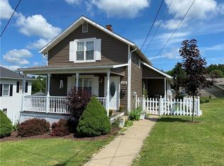 1078 8th St, Waynesburg, PA 15370