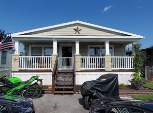 95 Wagner Dr, Martinsburg, WV 25405