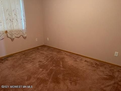 2nd image of 827 10th St NW
