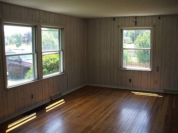 5th image of 2205 Corby Blvd