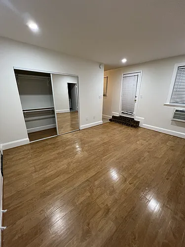 1771 Lanier Pl NW #10 Photo 1