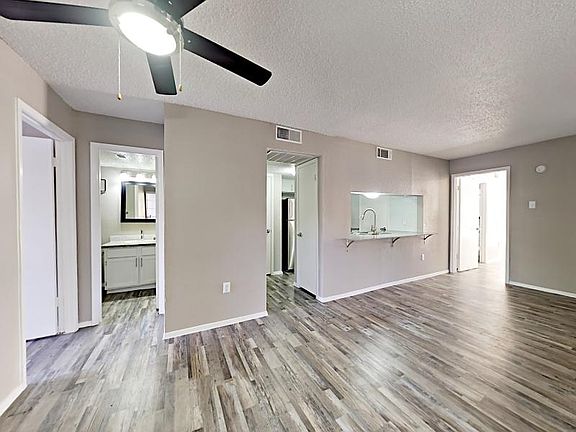 4th image of 801 Cooper Square Cir APT 125
