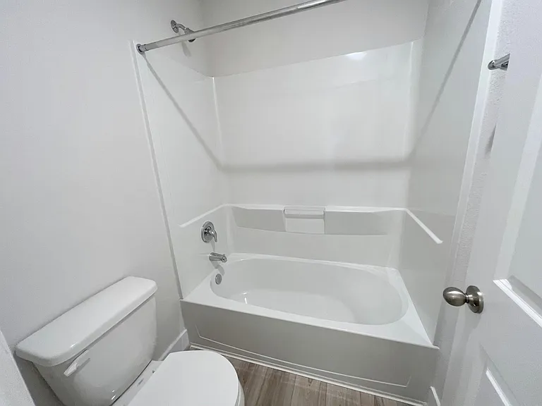 7002 Cedar Breeze Ct — Photo 23