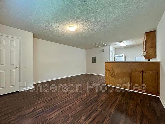 5th image of 1442 Riverview Rd APT 130
