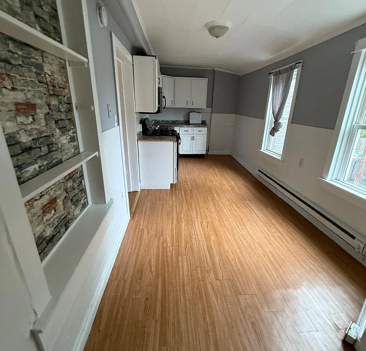 2 bed, 874 sqft, $1,150 — Photo 2