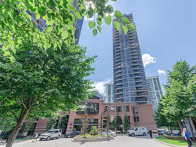1st image of 33 Sheppard Ave E