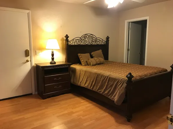 1231 W Easy St, Tishomingo, OK 73460