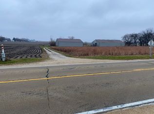 33278 N State Rd, Genoa, IL 60135