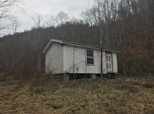 399 Bryant Hollow Rd, Alderson, WV 24910