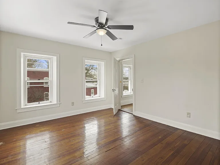 1001 Pope Ave — Photo 23