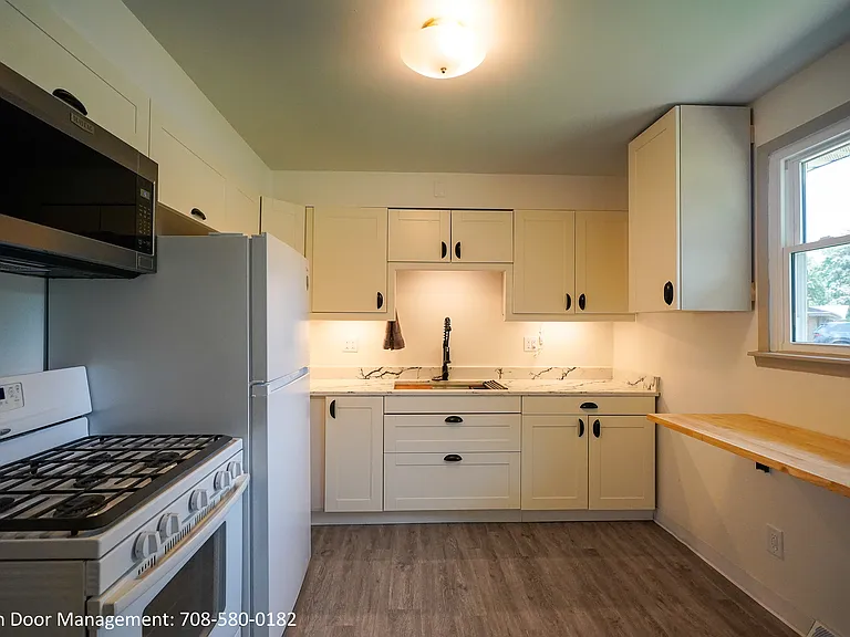 1703 Pinewood Ln #1703 — Photo 30