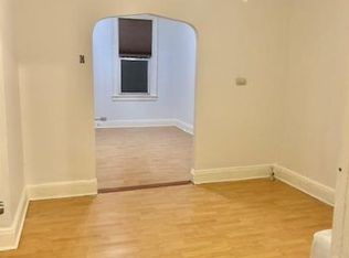 75-01 69th Rd, Middle Village, NY 11379